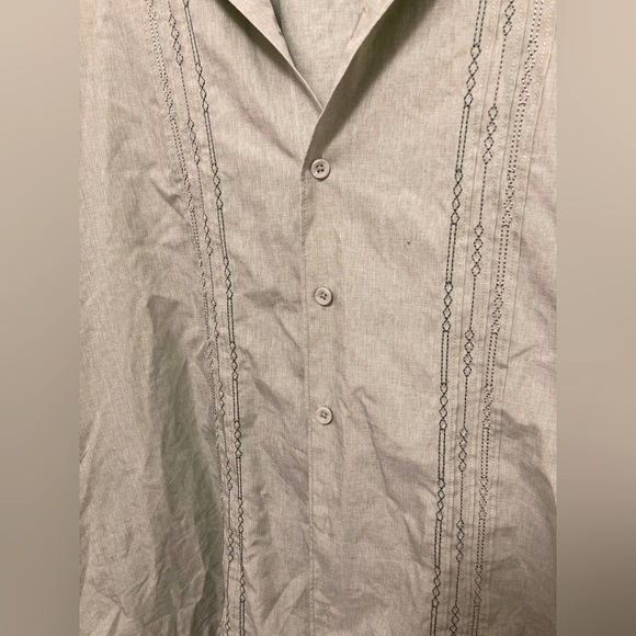 Cubavera 3X soft green embroidered button down shirt - Picture 3 of 3